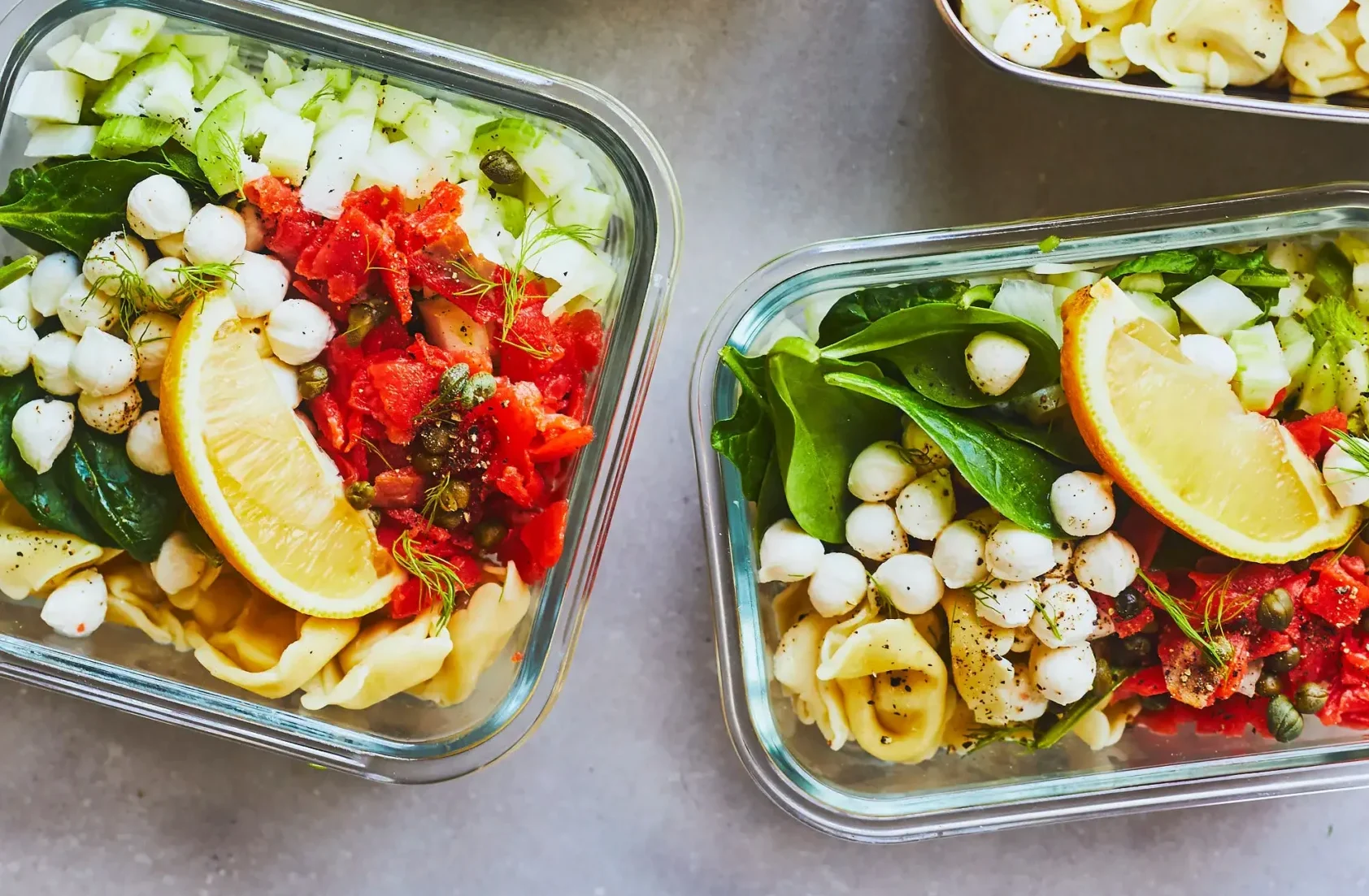 Salade de tortellinis au saumon fumé