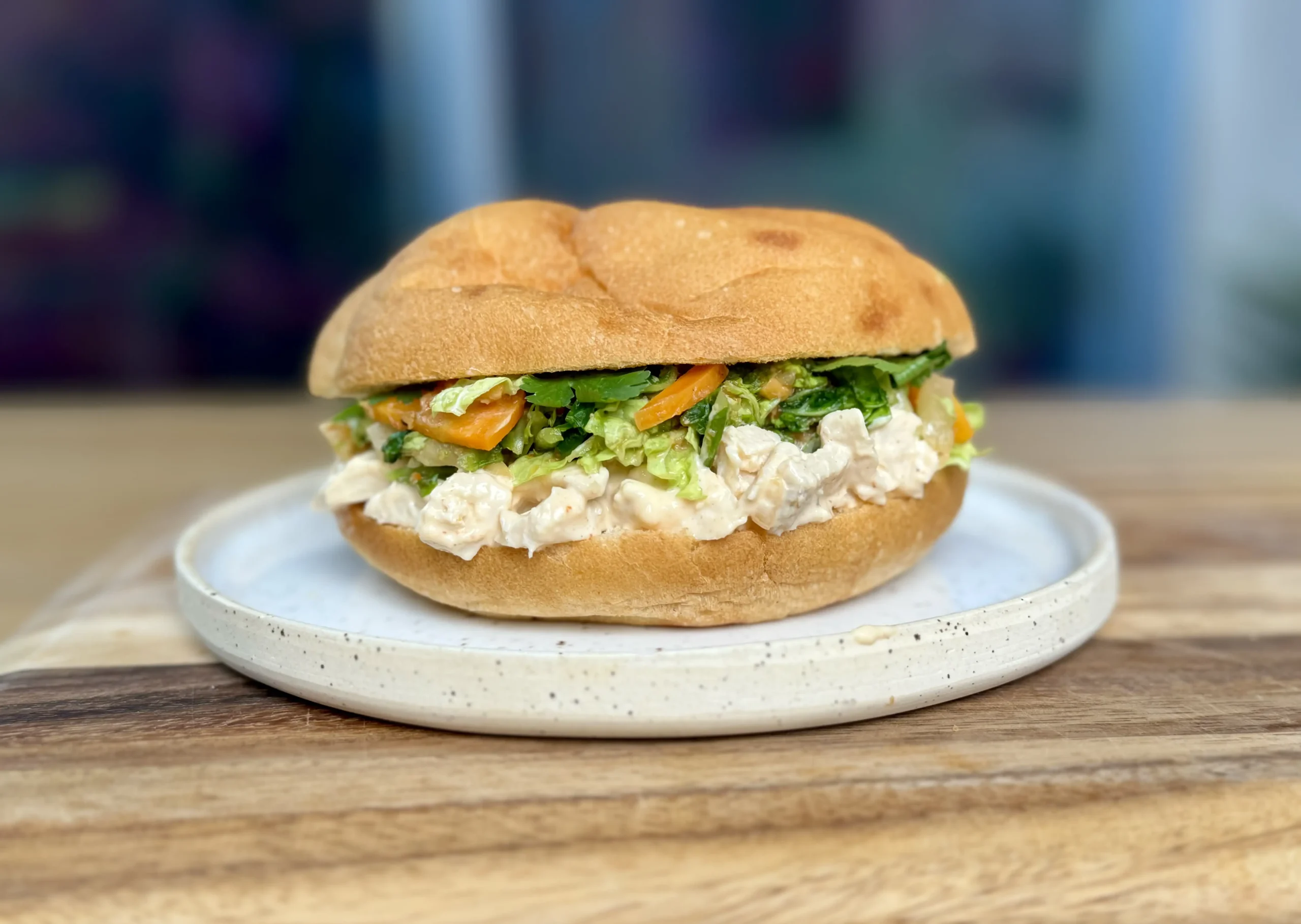 Sandwich au poulet à la coréenne