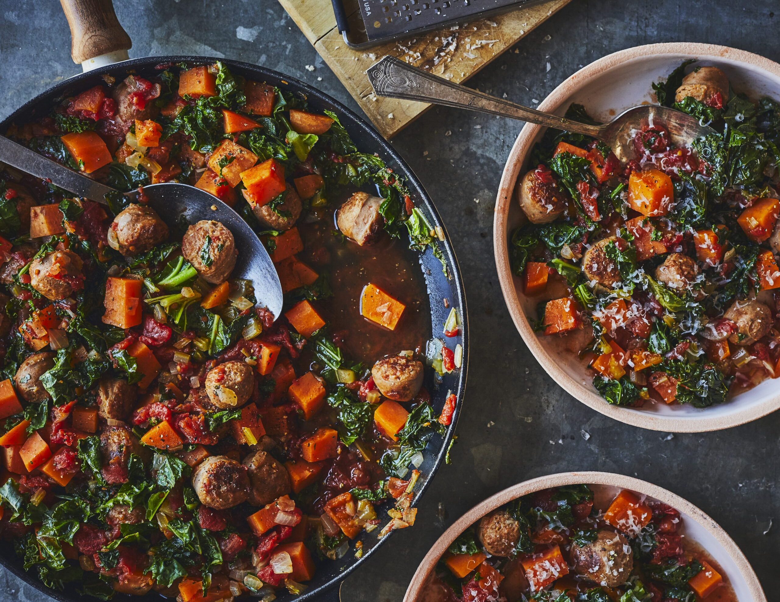 Poêlée de saucisses et de courge musquée