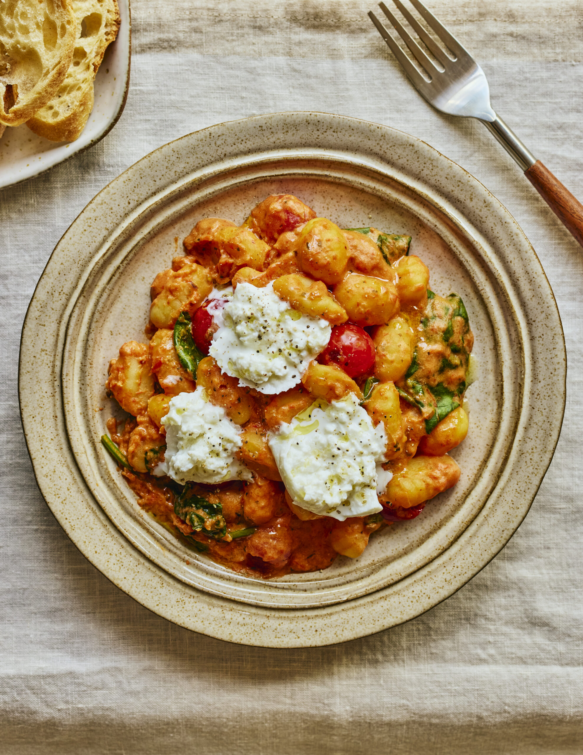 Gnocchis à la sauce rosée et à la burratini