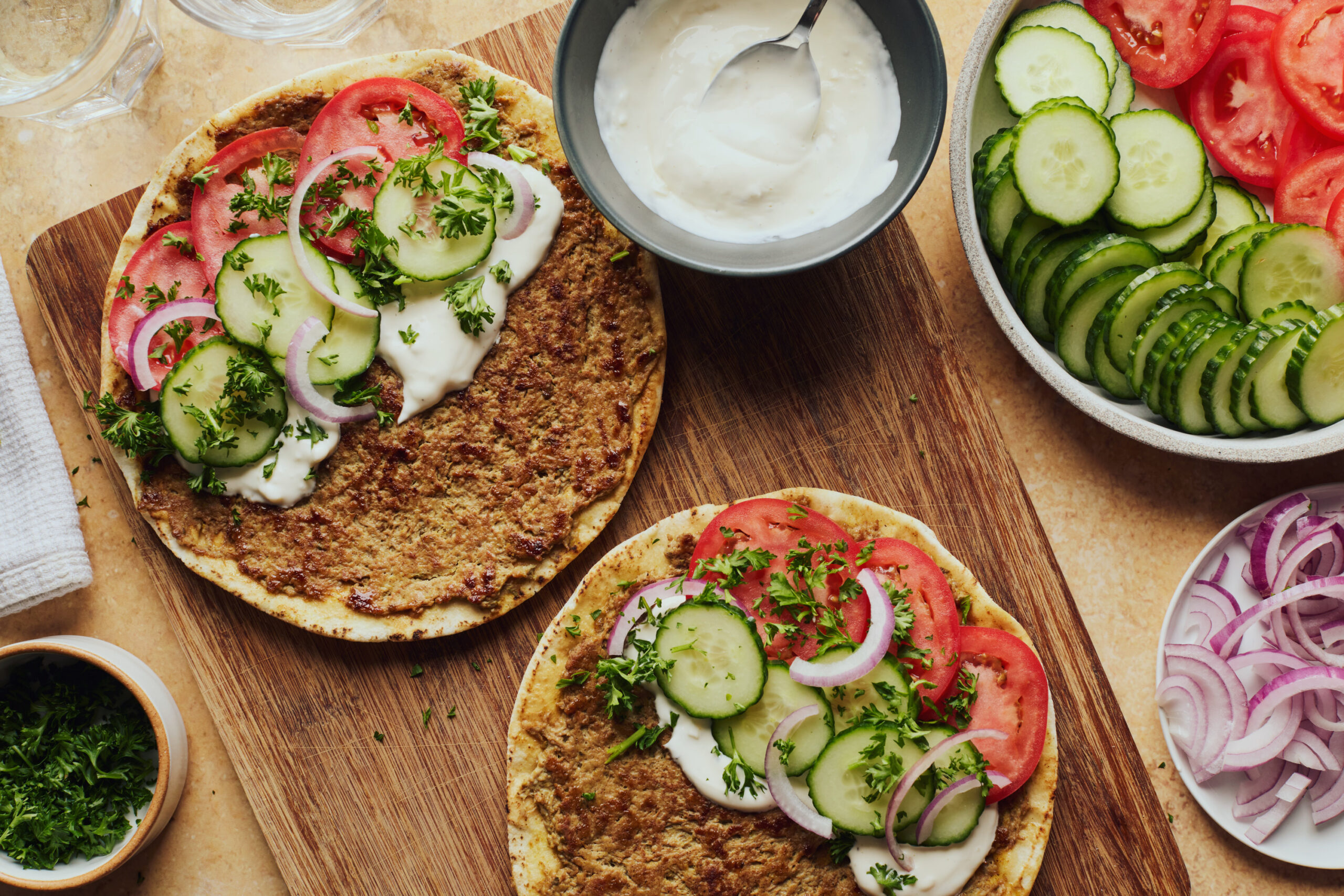 Smash pita shawarma
