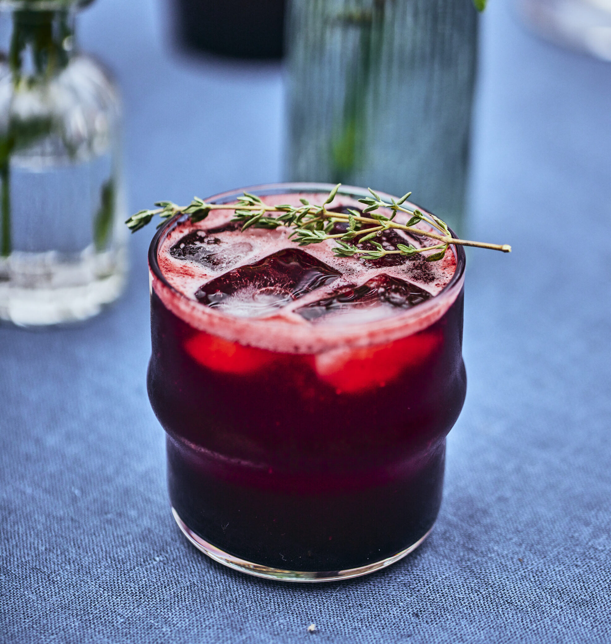 Tonic à la camerise et au thym