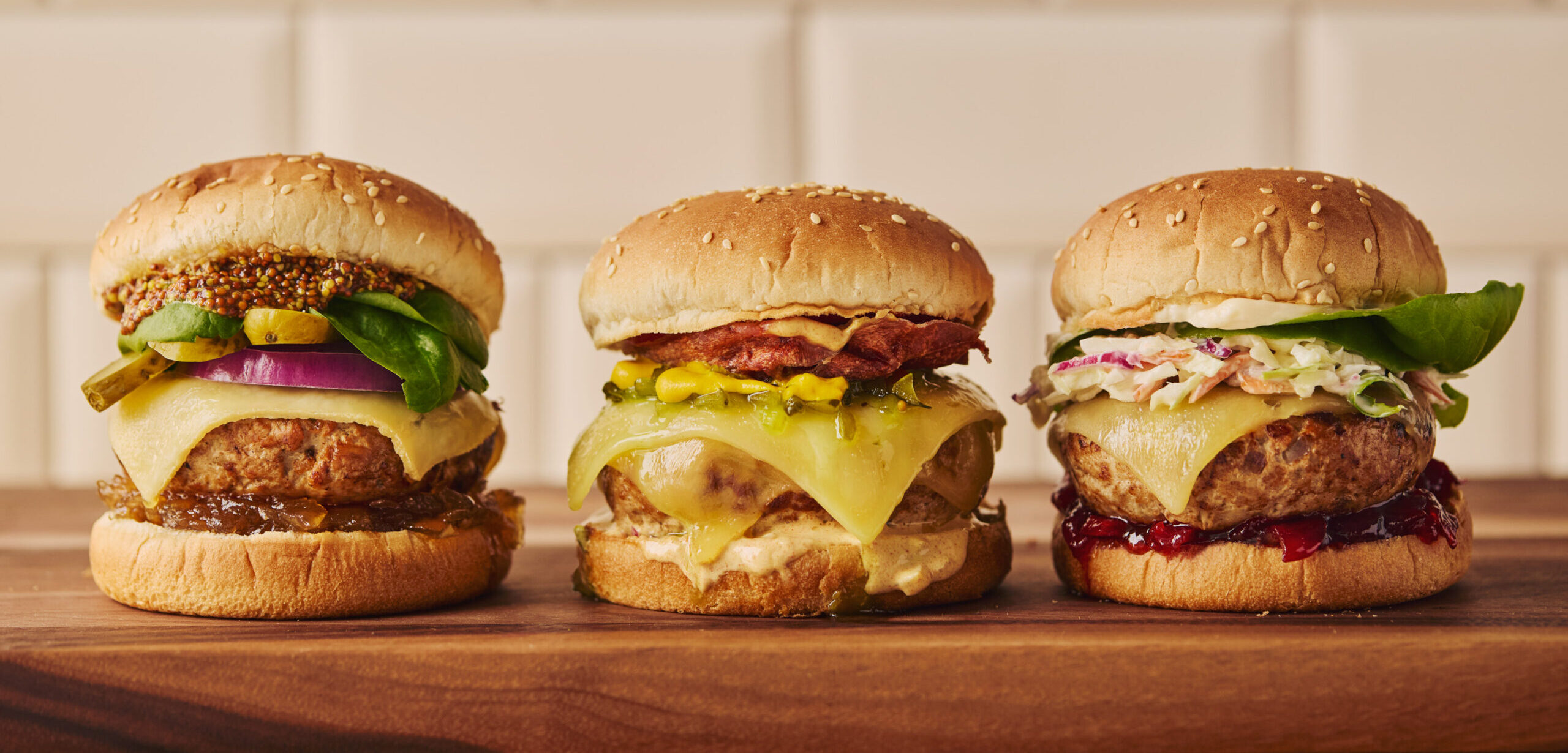 Burger au porc et au fromage fondu