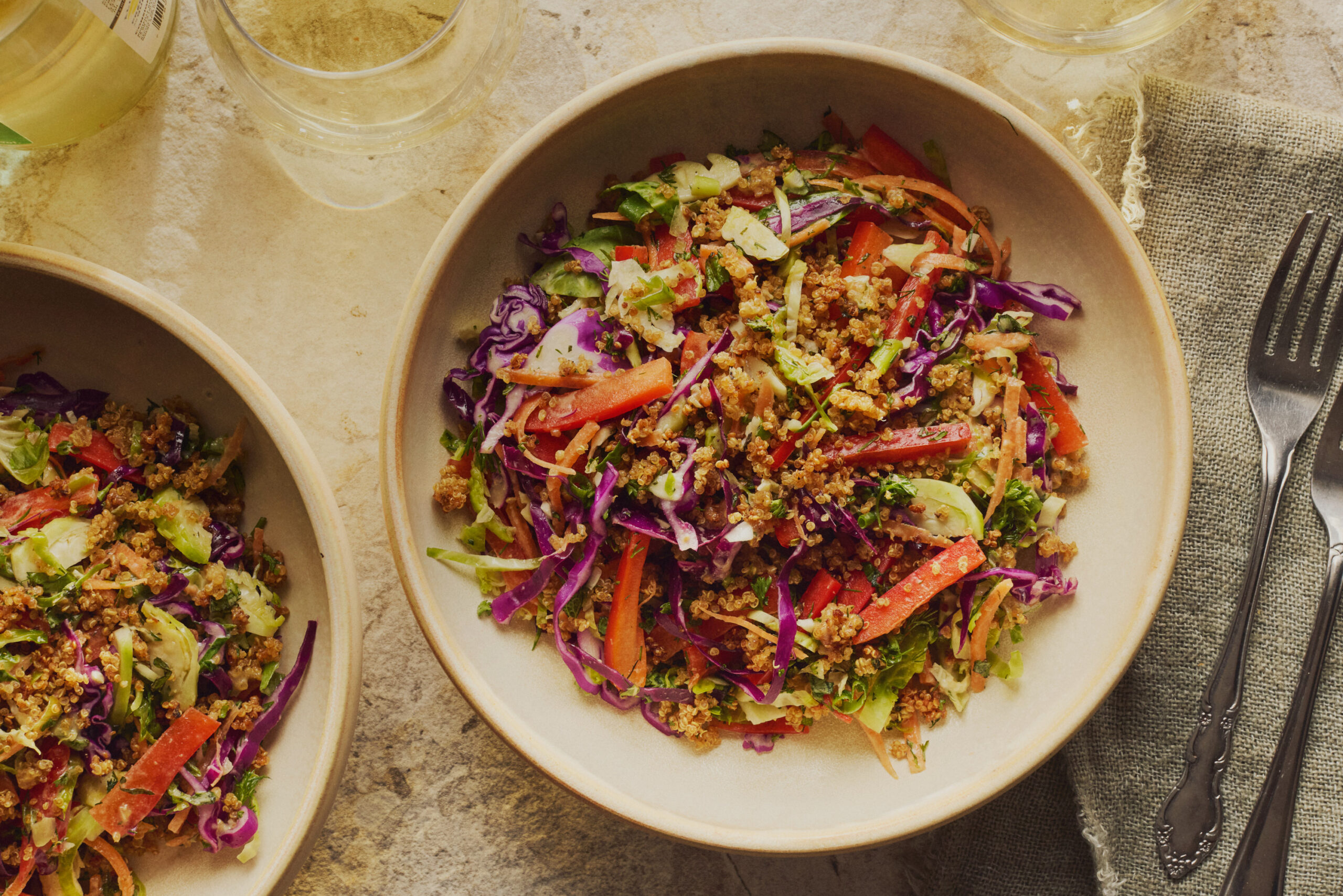 Salade colorée au quinoa croustillant