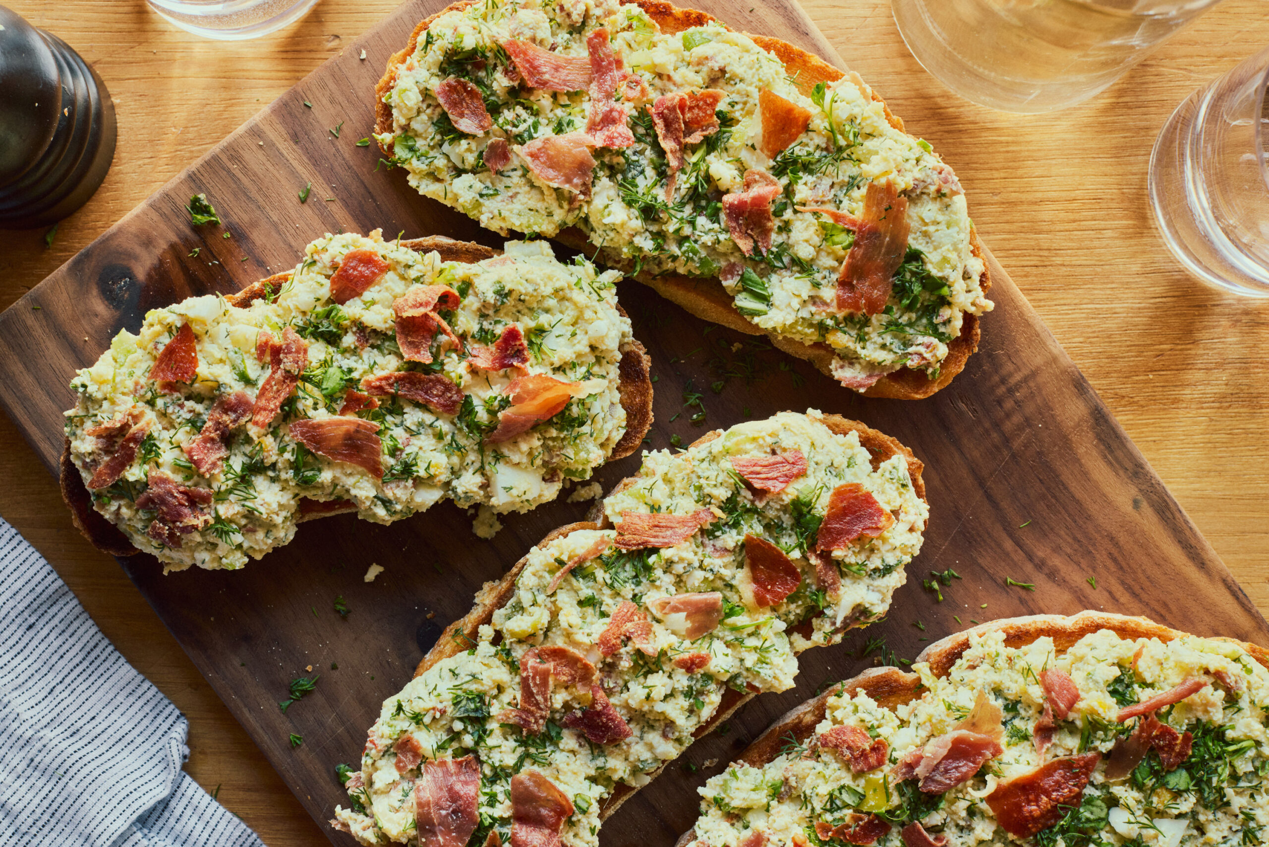 Sandwich aux œufs deluxe à l’italienne